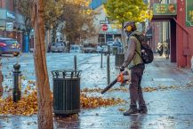 Comment entretenir un aspirateur souffleur ?